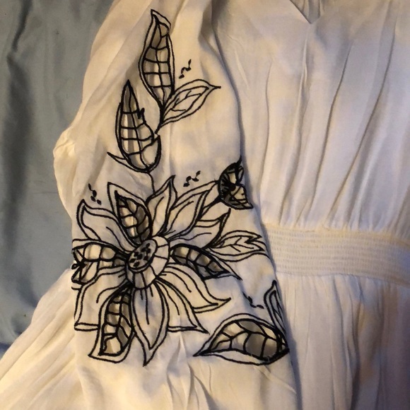 Summer Dress - Picture 2 of 3